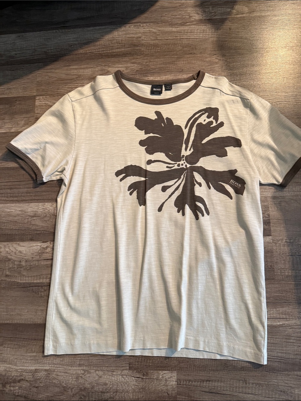 Hugo Boss Men’s Cream Graphic Floral Ringer T‑Shirt Slim Fit